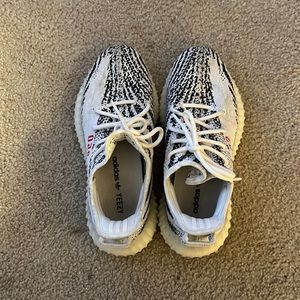 Yeezy Boost 350 V2 Zebra